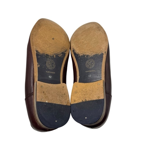 Kurt Geiger  leather loafer with tassel size 42/9